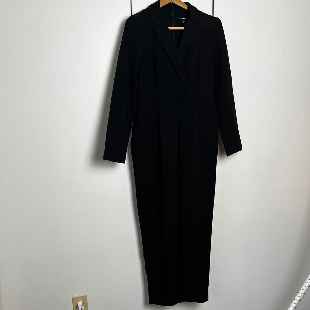 Express Black Long Sleeve Collared Jumpsuit Romper Pants Woman's Size 8‎